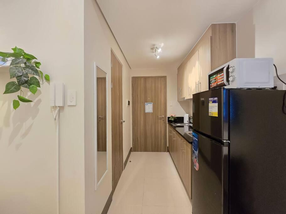 1br Unit Condotel W Balcony Fame Residences #fm60 Apartment *